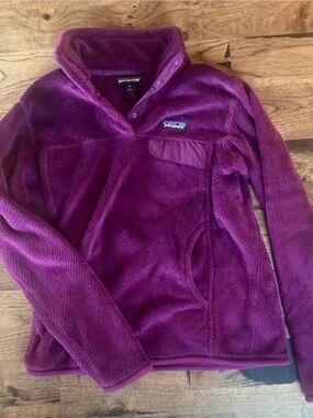 Patagonia Purple Fleece Snap-T with Logo